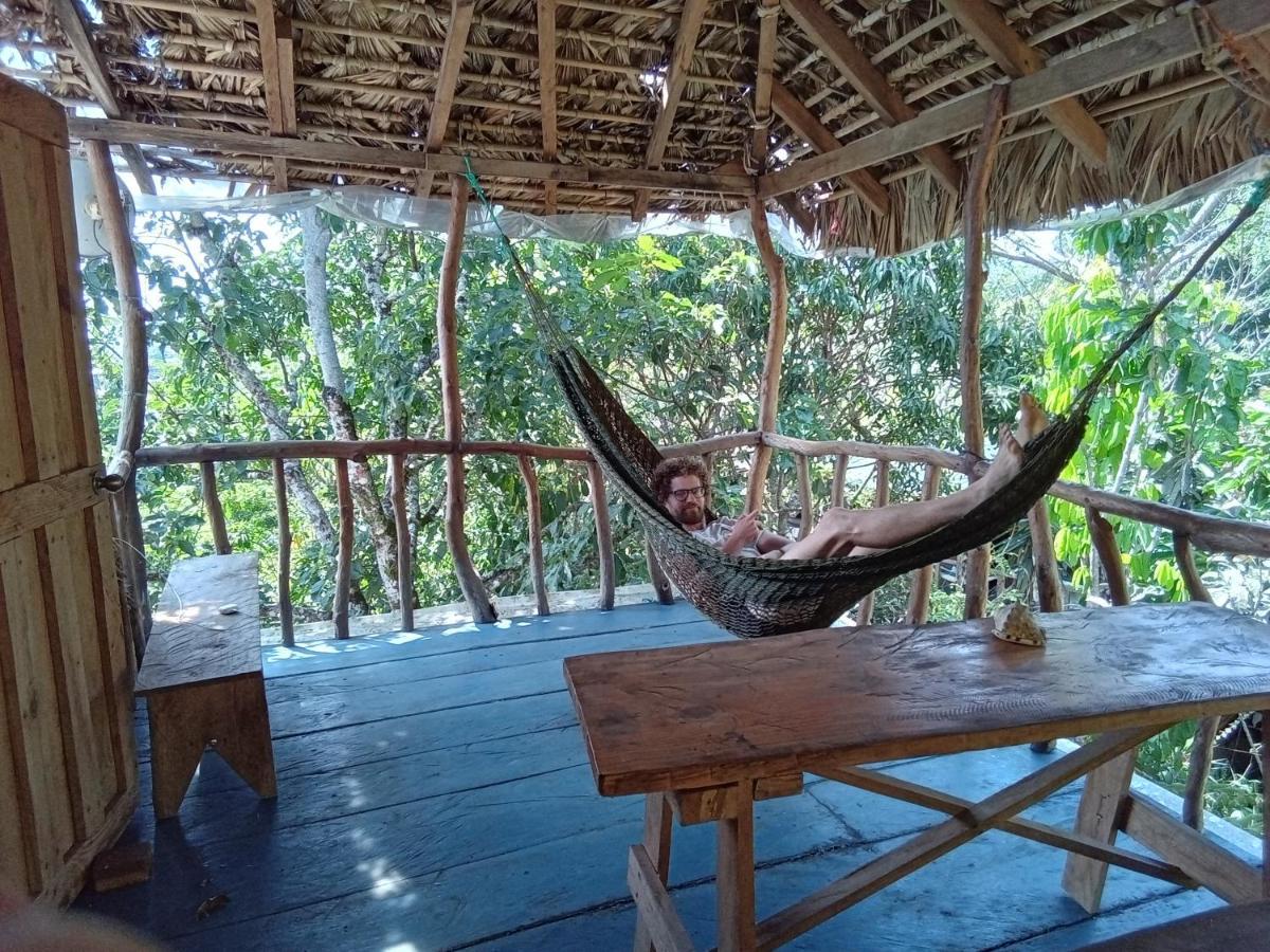 Hostal Azul Del Lago Agua Azul Exteriör bild
