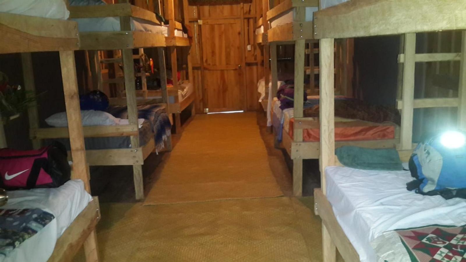Hostal Azul Del Lago Agua Azul Exteriör bild