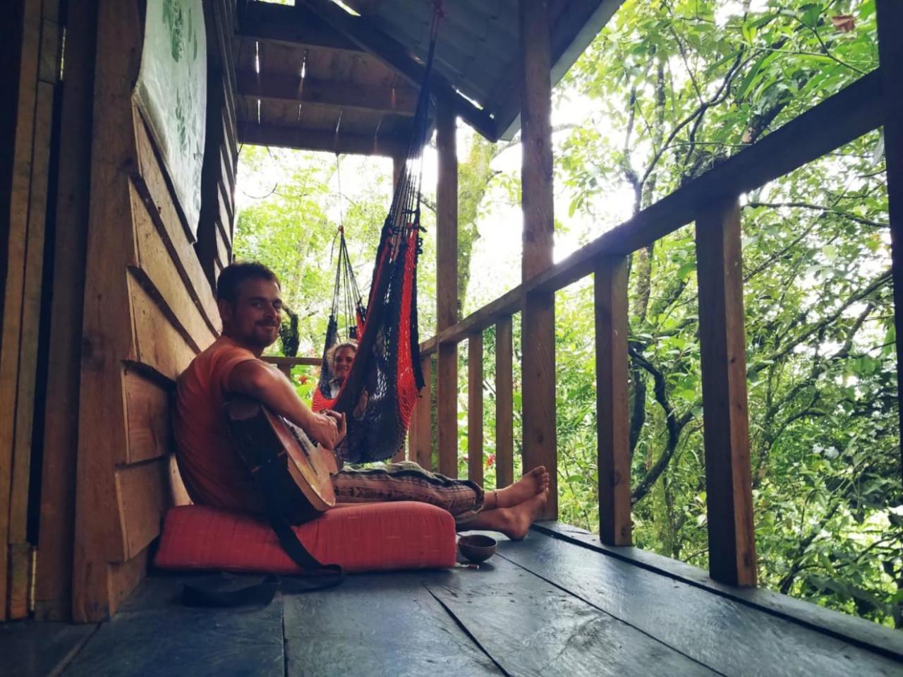 Hostal Azul Del Lago Agua Azul Exteriör bild