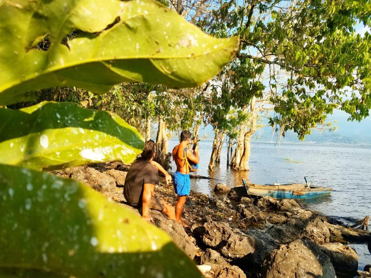 Hostal Azul Del Lago Agua Azul Exteriör bild